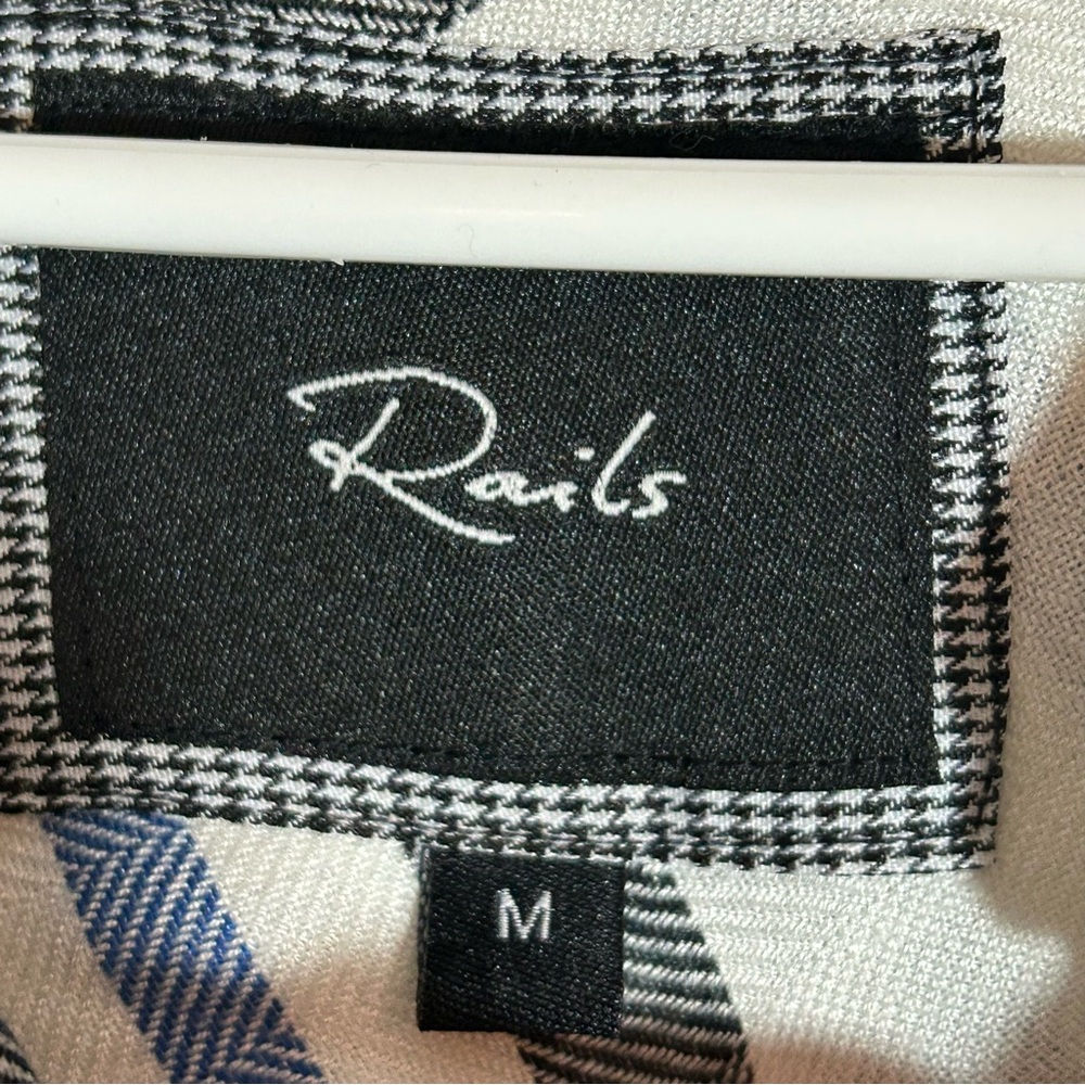 Rails plaid button down top medium - Picture 4 of 5